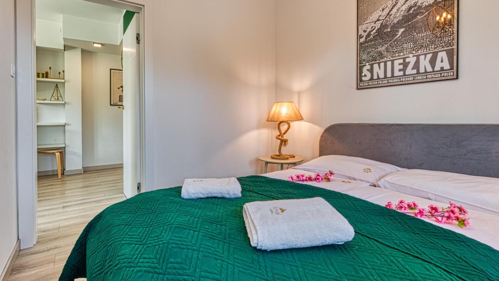 Apartamenty Z Basenem I Saunami Stone Hill Resort II Vip Centrum By Royal Aparts Szklarska Poreba Extérieur photo