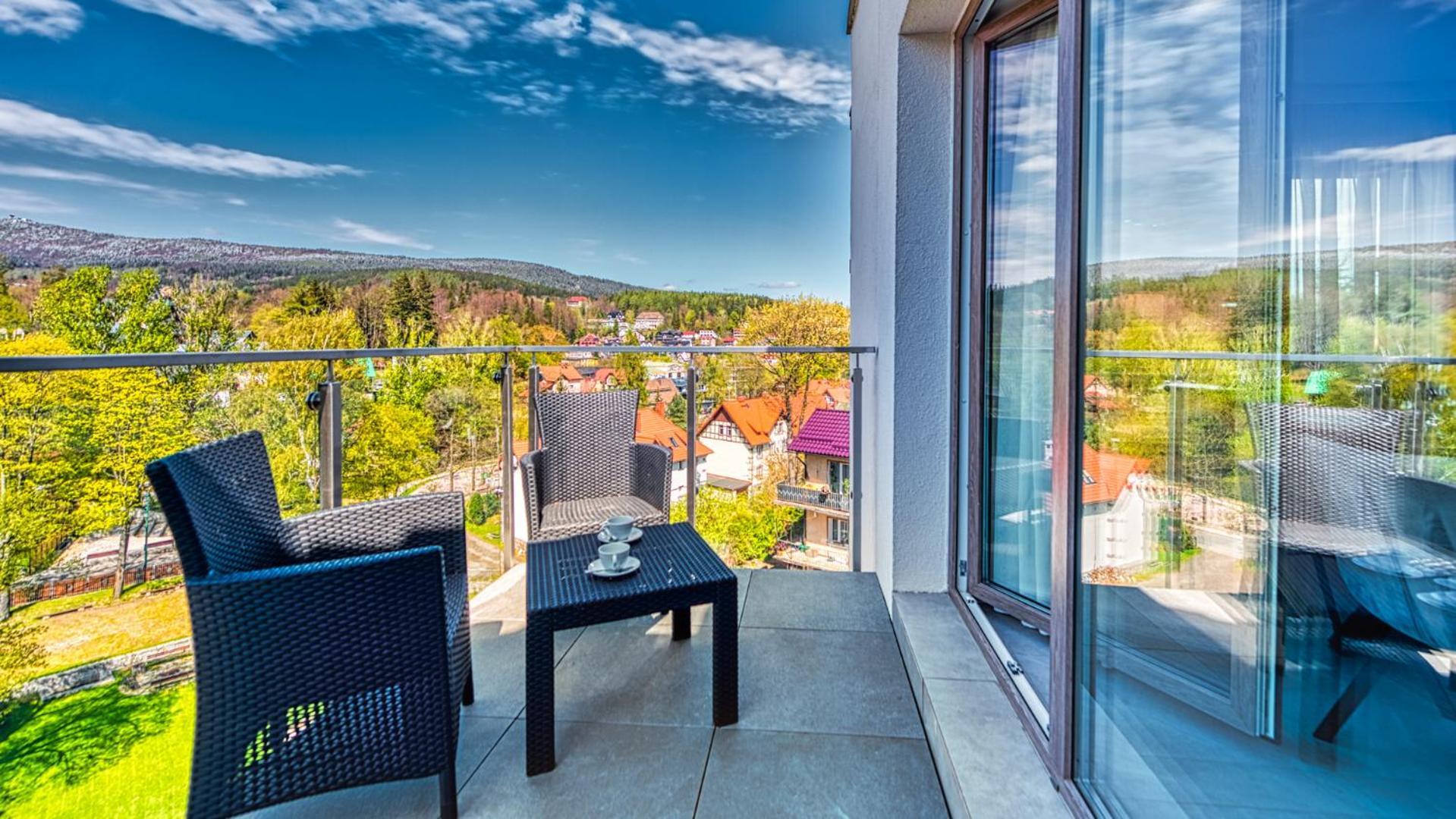 Apartamenty Z Basenem I Saunami Stone Hill Resort II Vip Centrum By Royal Aparts Szklarska Poreba Extérieur photo