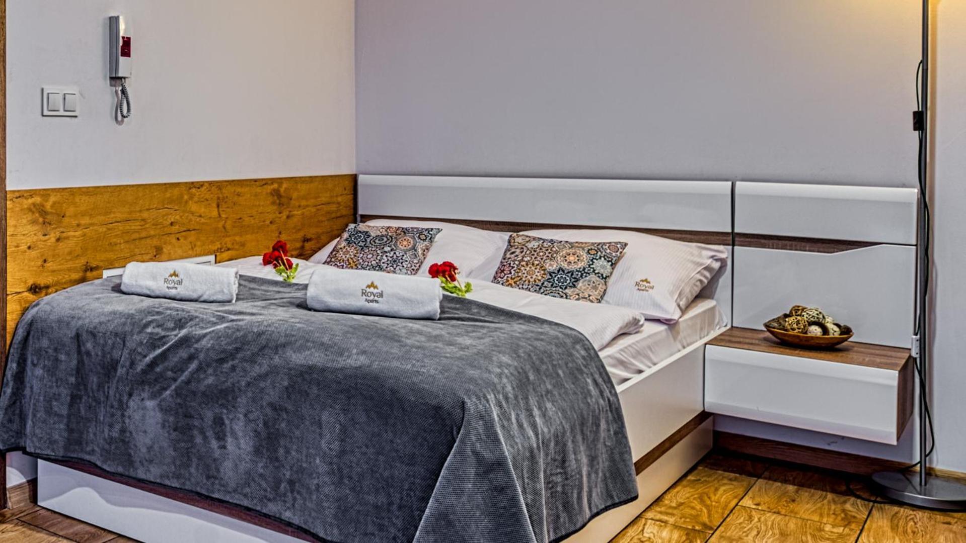 Apartamenty Z Basenem I Saunami Stone Hill Resort II Vip Centrum By Royal Aparts Szklarska Poreba Extérieur photo