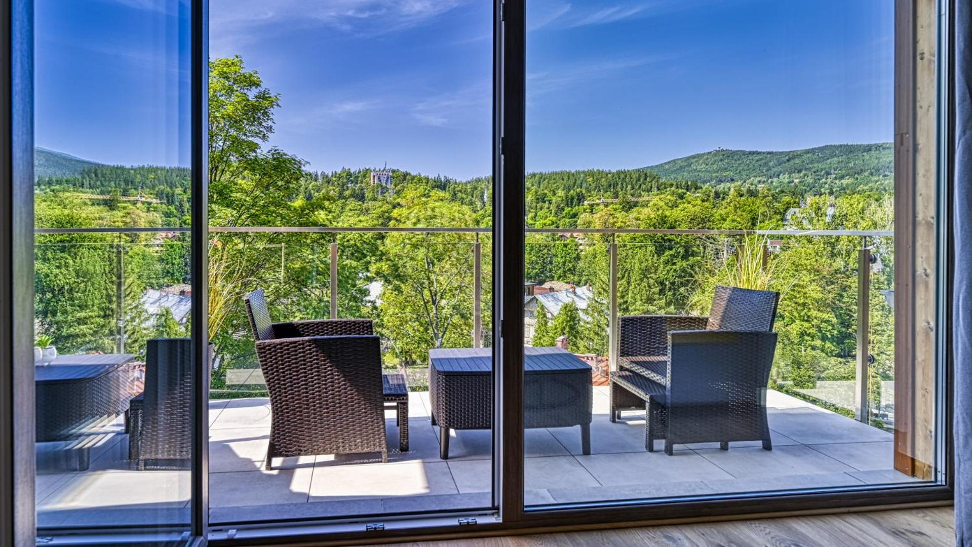 Apartamenty Z Basenem I Saunami Stone Hill Resort II Vip Centrum By Royal Aparts Szklarska Poreba Extérieur photo