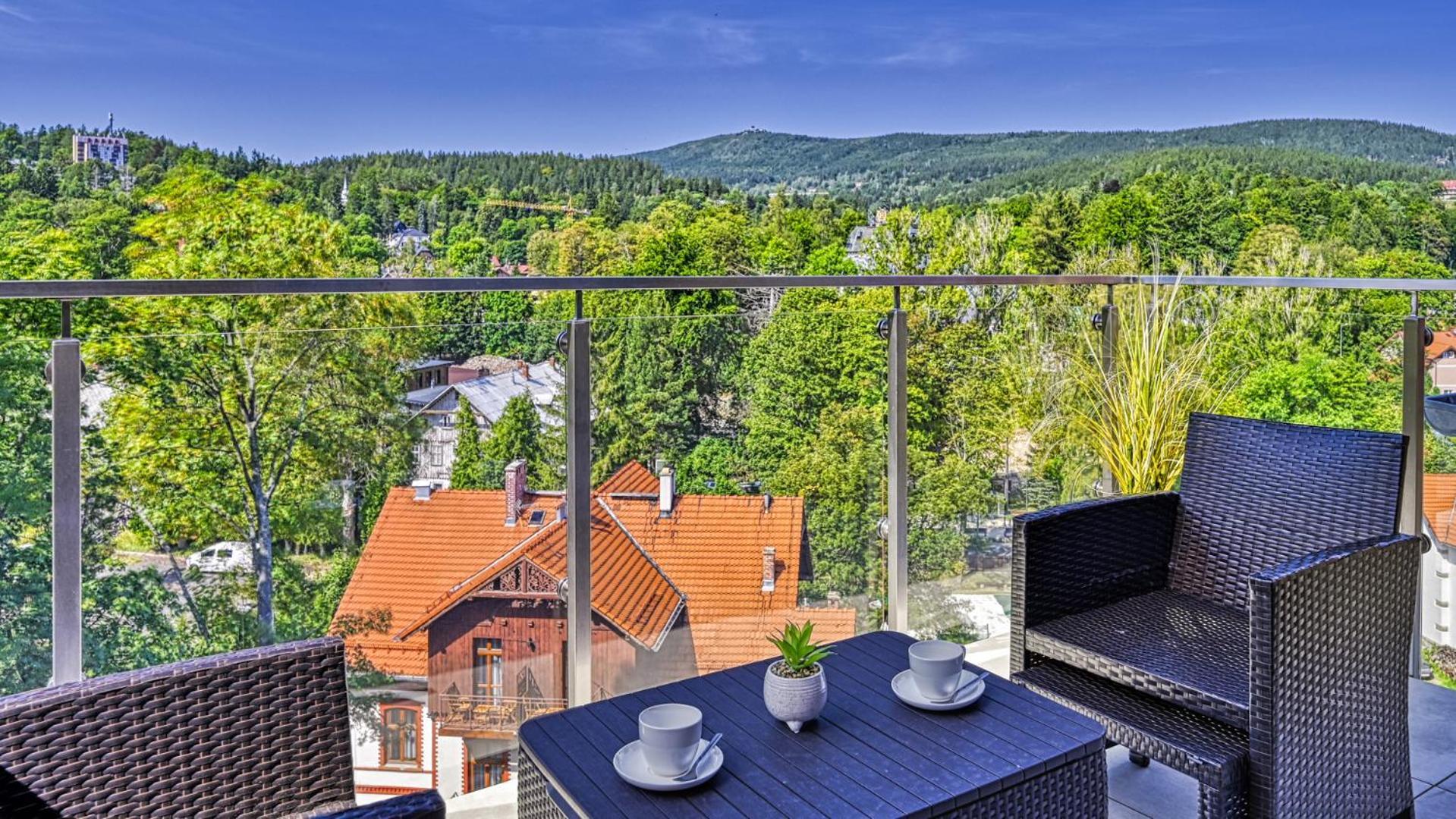 Apartamenty Z Basenem I Saunami Stone Hill Resort II Vip Centrum By Royal Aparts Szklarska Poreba Extérieur photo