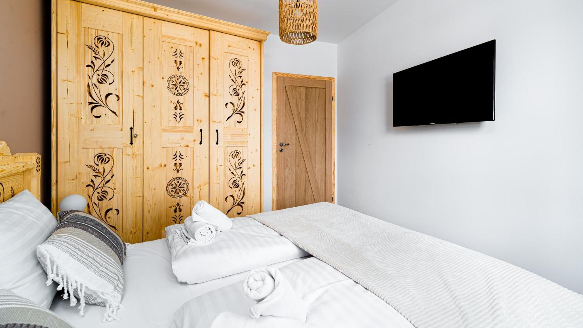Apartamenty Z Basenem I Saunami Stone Hill Resort II Vip Centrum By Royal Aparts Szklarska Poreba Extérieur photo