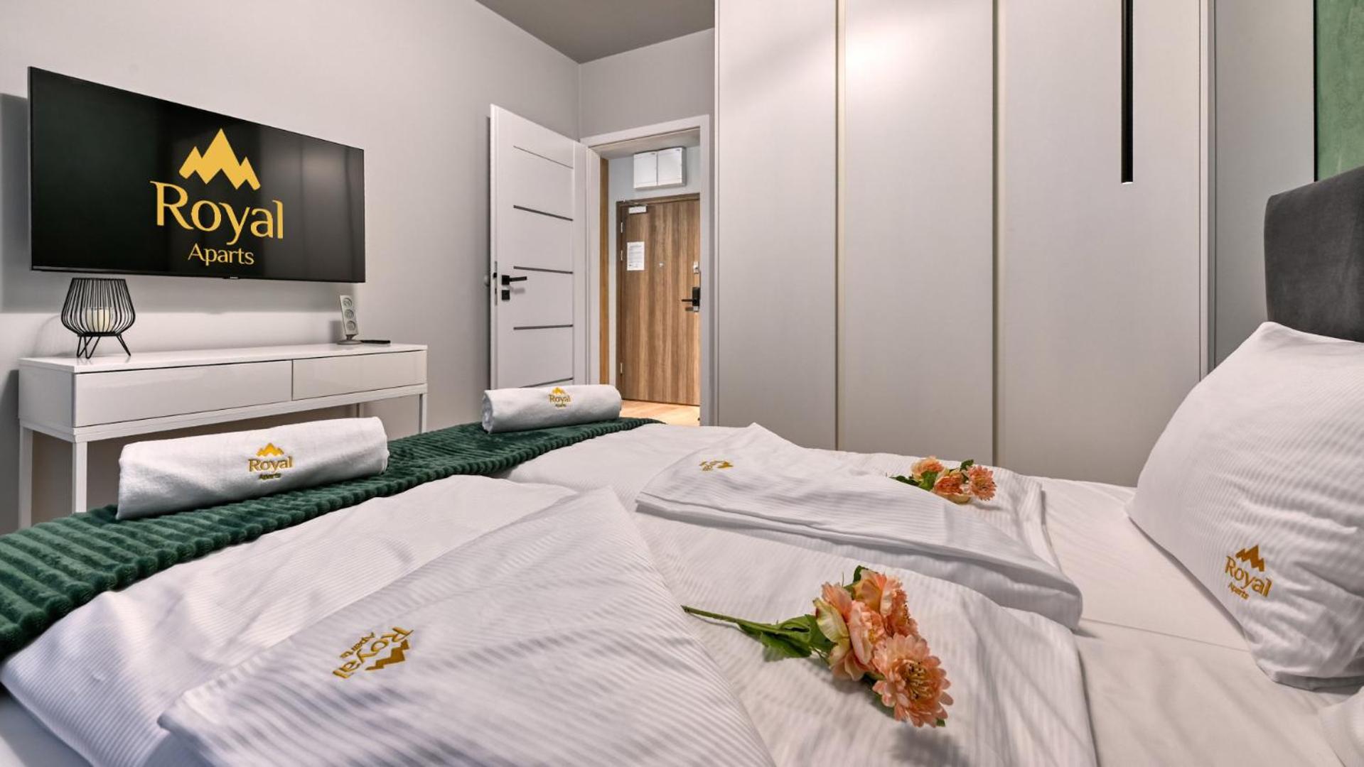 Apartamenty Z Basenem I Saunami Stone Hill Resort II Vip Centrum By Royal Aparts Szklarska Poreba Extérieur photo
